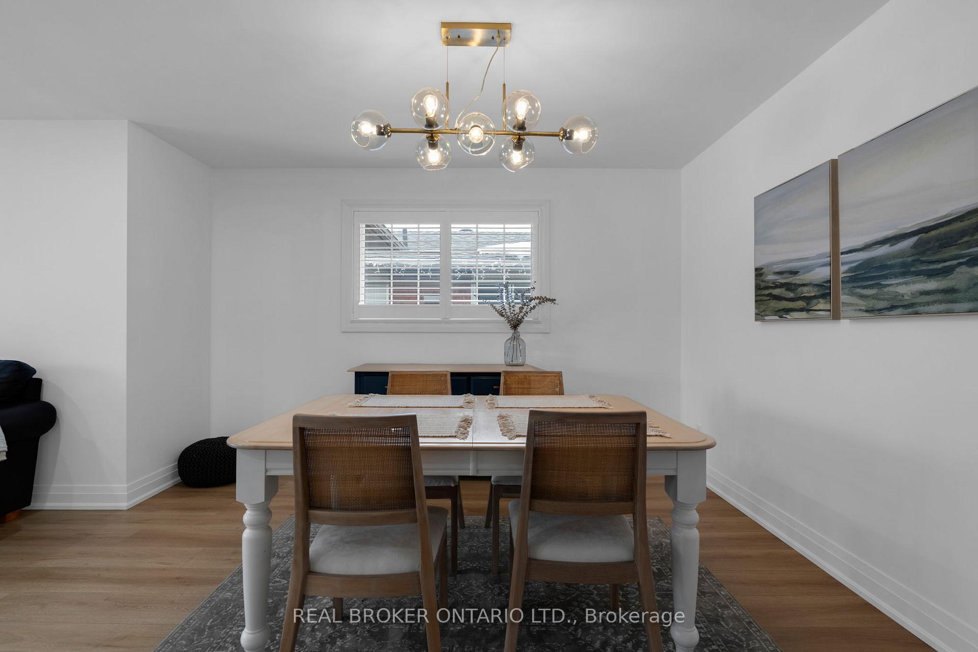 Photo 14 of 15 Buchanan Street, Barrie, Grove East — HOMEH