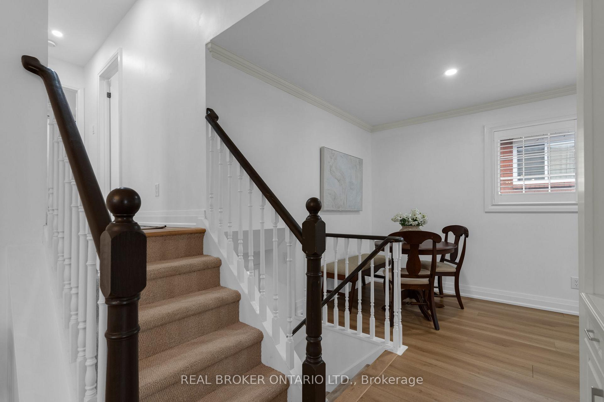 Photo 18 of 15 Buchanan Street, Barrie, Grove East — HOMEH