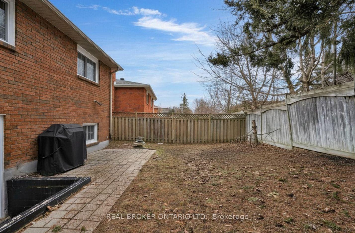 Photo 44 of 15 Buchanan Street, Barrie, Grove East — HOMEH