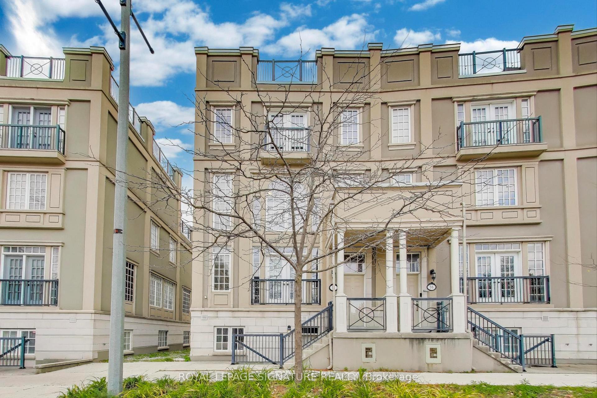 Photo 1 of 14 Bonnycastle Road, Markham, Unionville — HOMEH