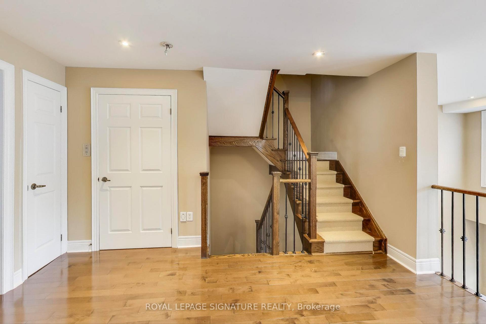 Photo 18 of 14 Bonnycastle Road, Markham, Unionville — HOMEH