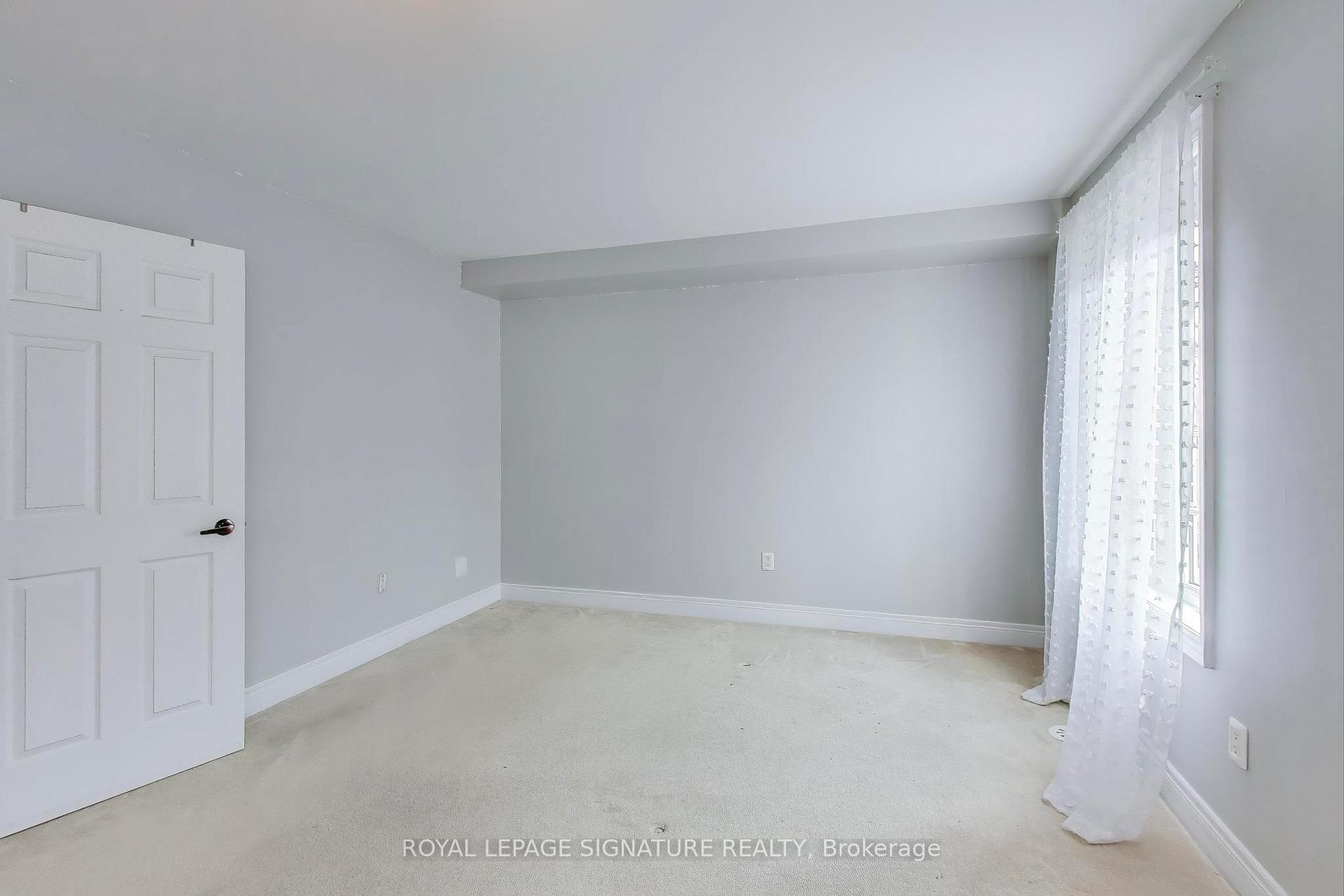 Photo 35 of 14 Bonnycastle Road, Markham, Unionville — HOMEH