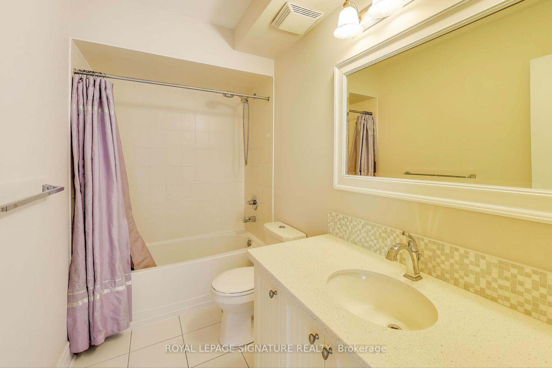 Photo 37 of 14 Bonnycastle Road, Markham, Unionville — HOMEH