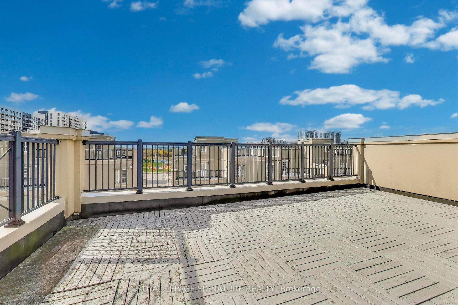Photo 39 of 14 Bonnycastle Road, Markham, Unionville — HOMEH
