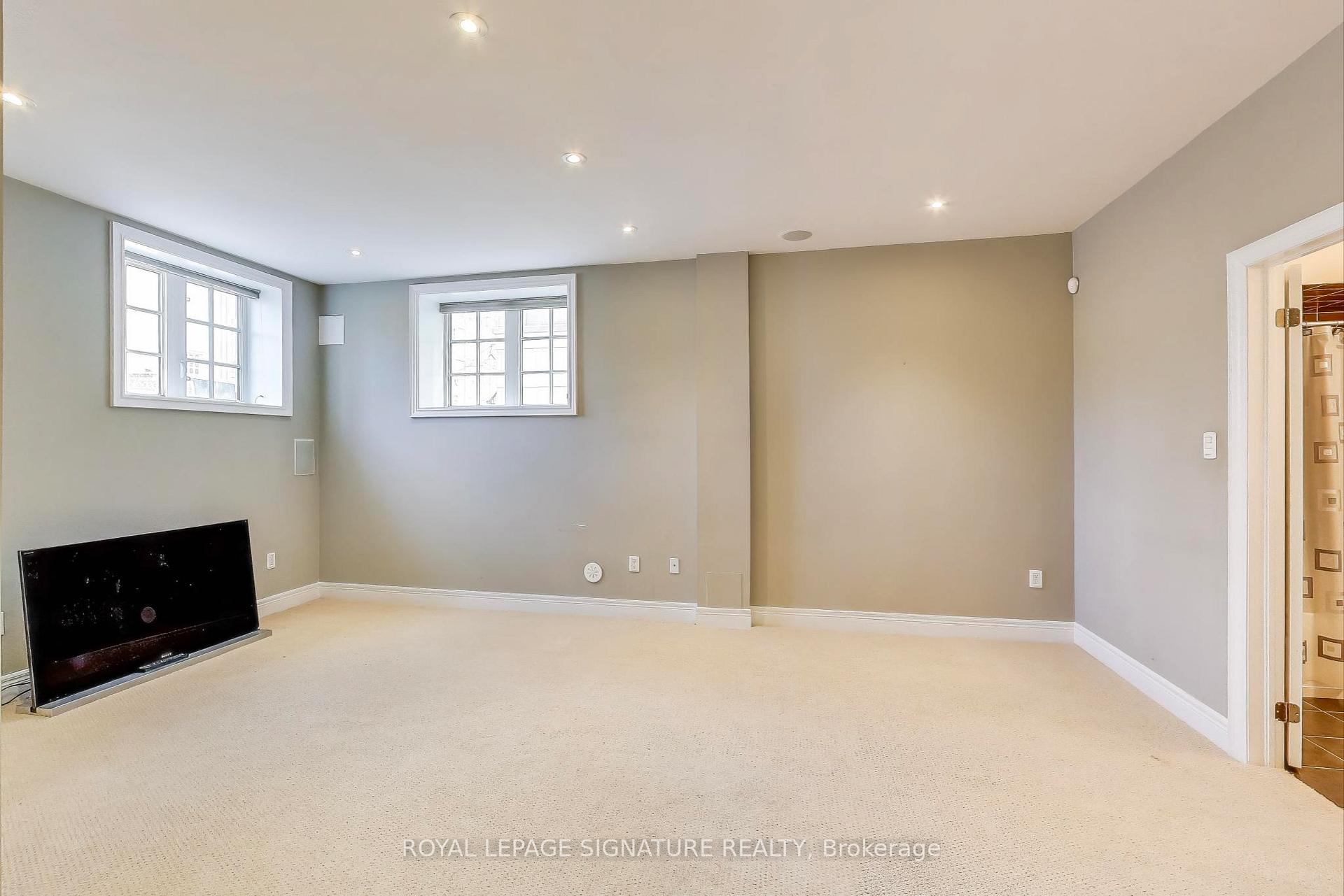 Photo 43 of 14 Bonnycastle Road, Markham, Unionville — HOMEH