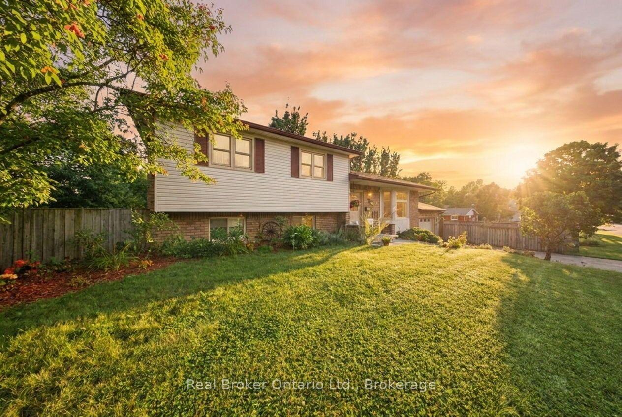 Photo 2 of 134 Frederick Street, Guelph/Eramosa, Rockwood — HOMEH