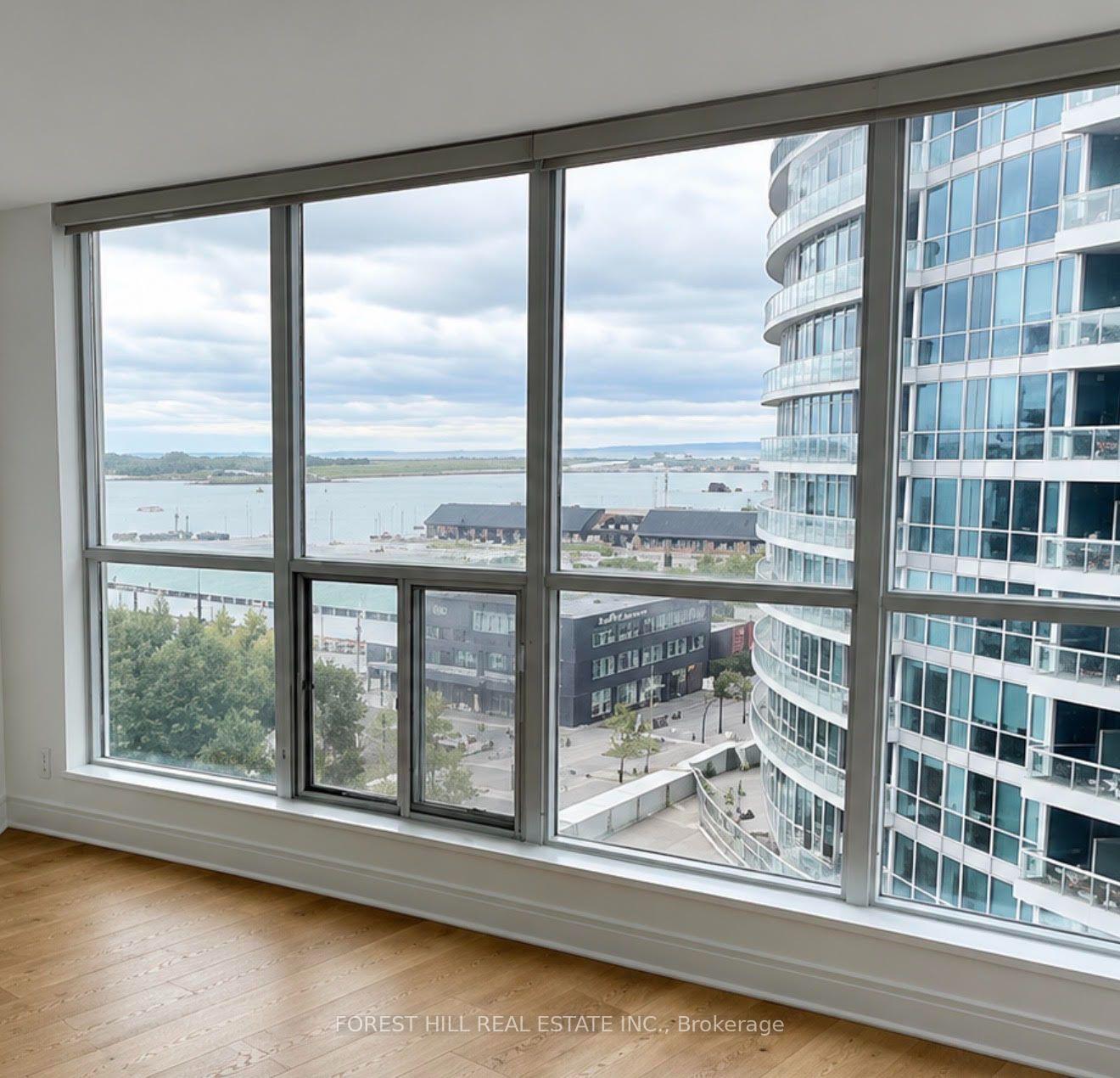 Photo 30 of Unit 912, 208 Queens Quay W, Toronto, Waterfront Communities — HOMEH