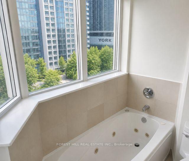 Photo 32 of Unit 912, 208 Queens Quay W, Toronto, Waterfront Communities — HOMEH