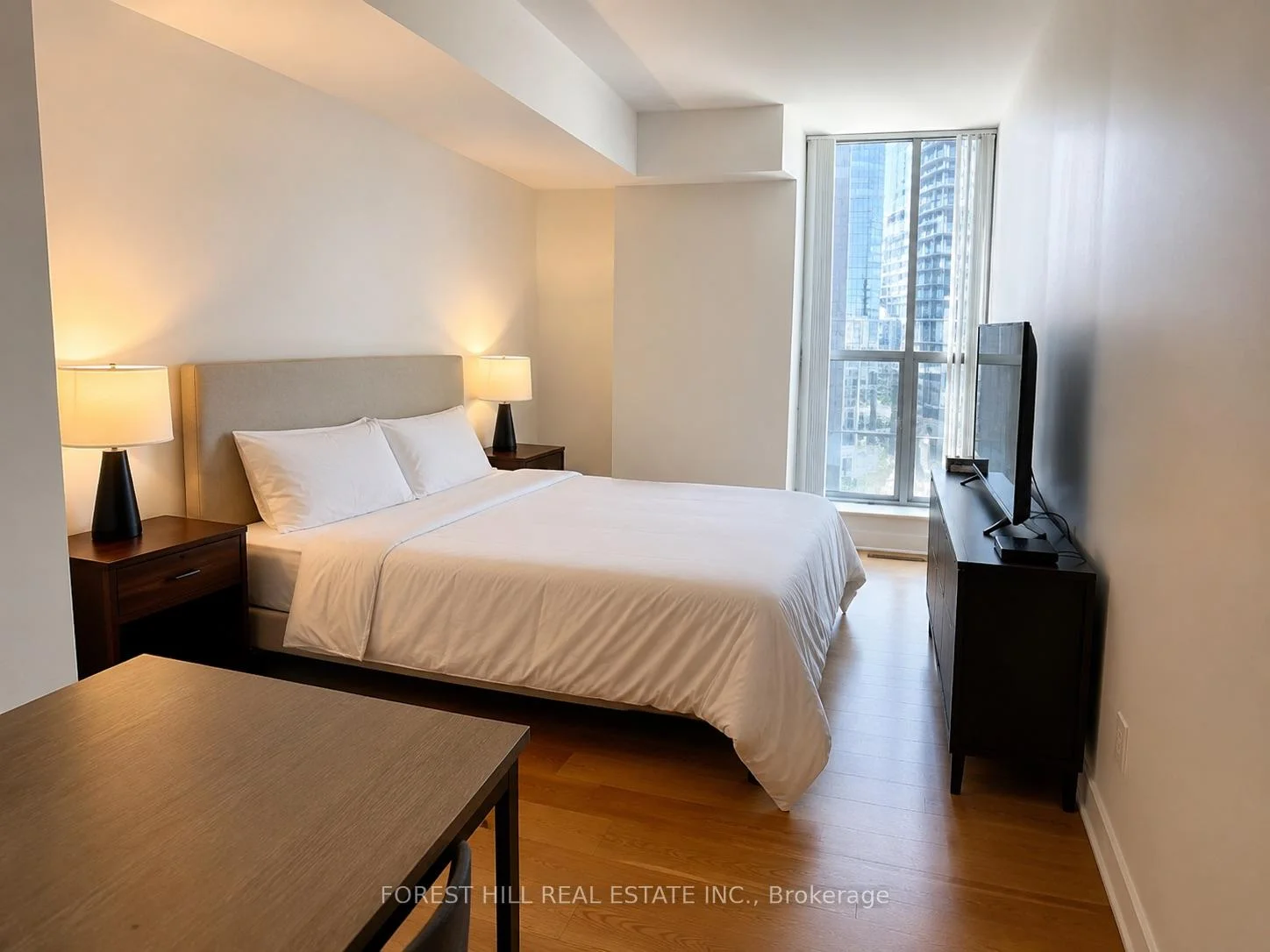 Photo 11 of Unit 912, 208 Queens Quay W, Toronto, Waterfront Communities — HOMEH