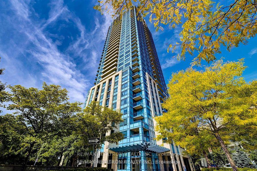 Front of Unit 1006, 181 Wynford Drive