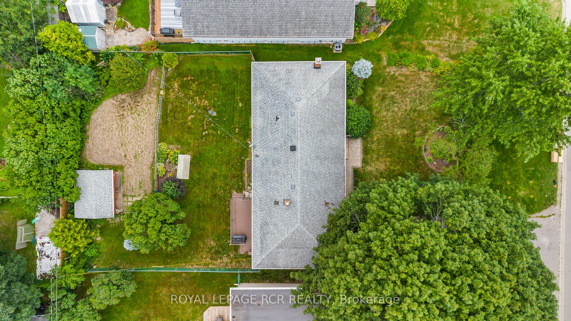 Photo 2 of 89 Town Line, Orangeville — HOMEH