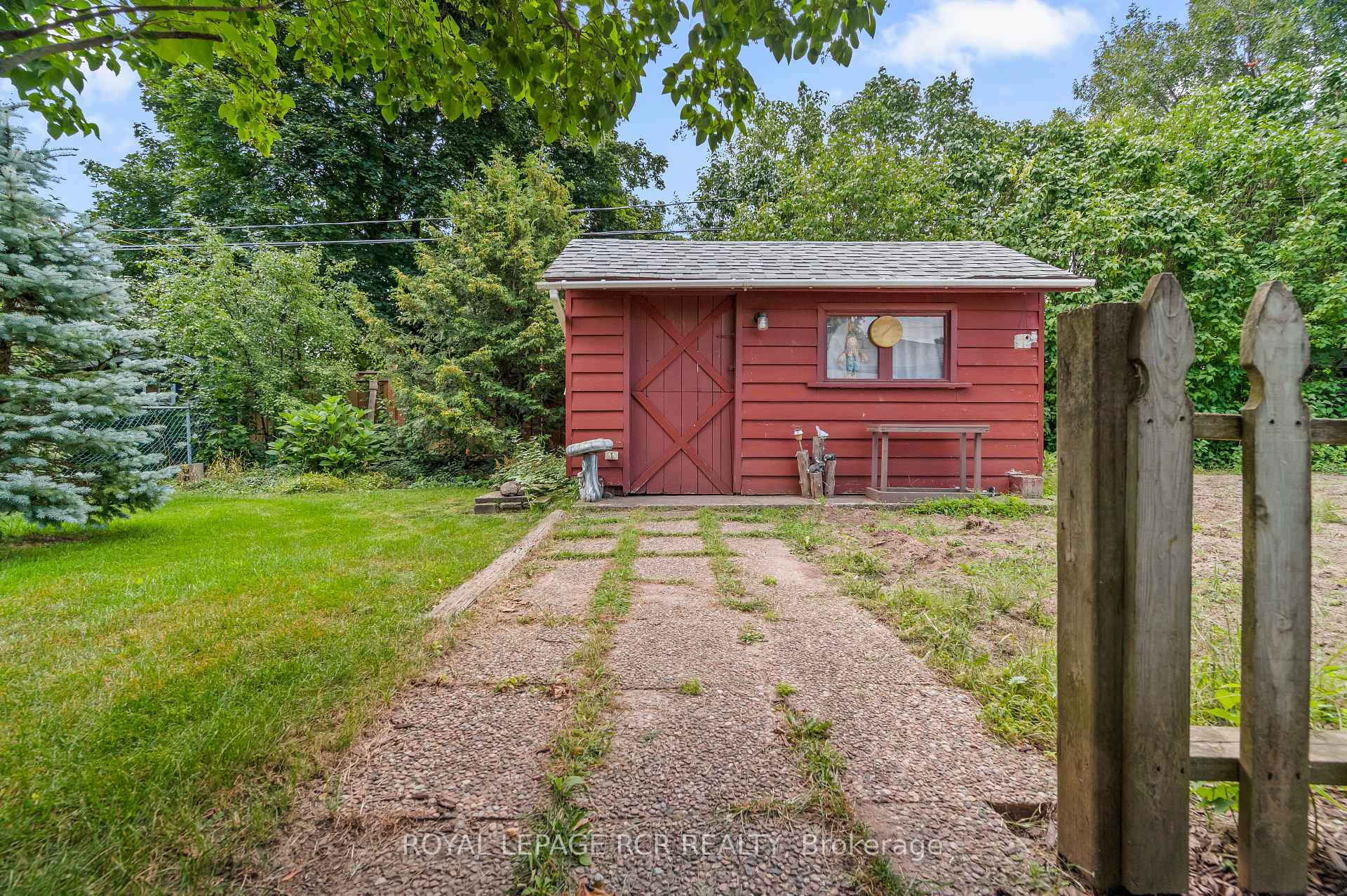 Photo 41 of 89 Town Line, Orangeville — HOMEH