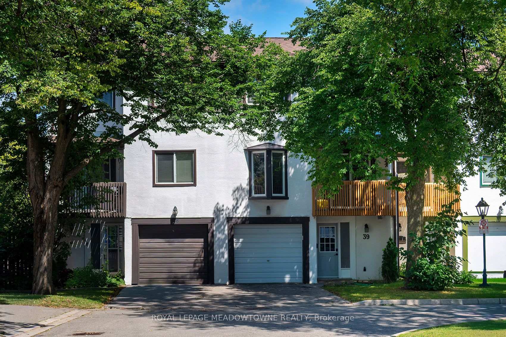Front of Unit 39, 2651 Aquitaine Avenue