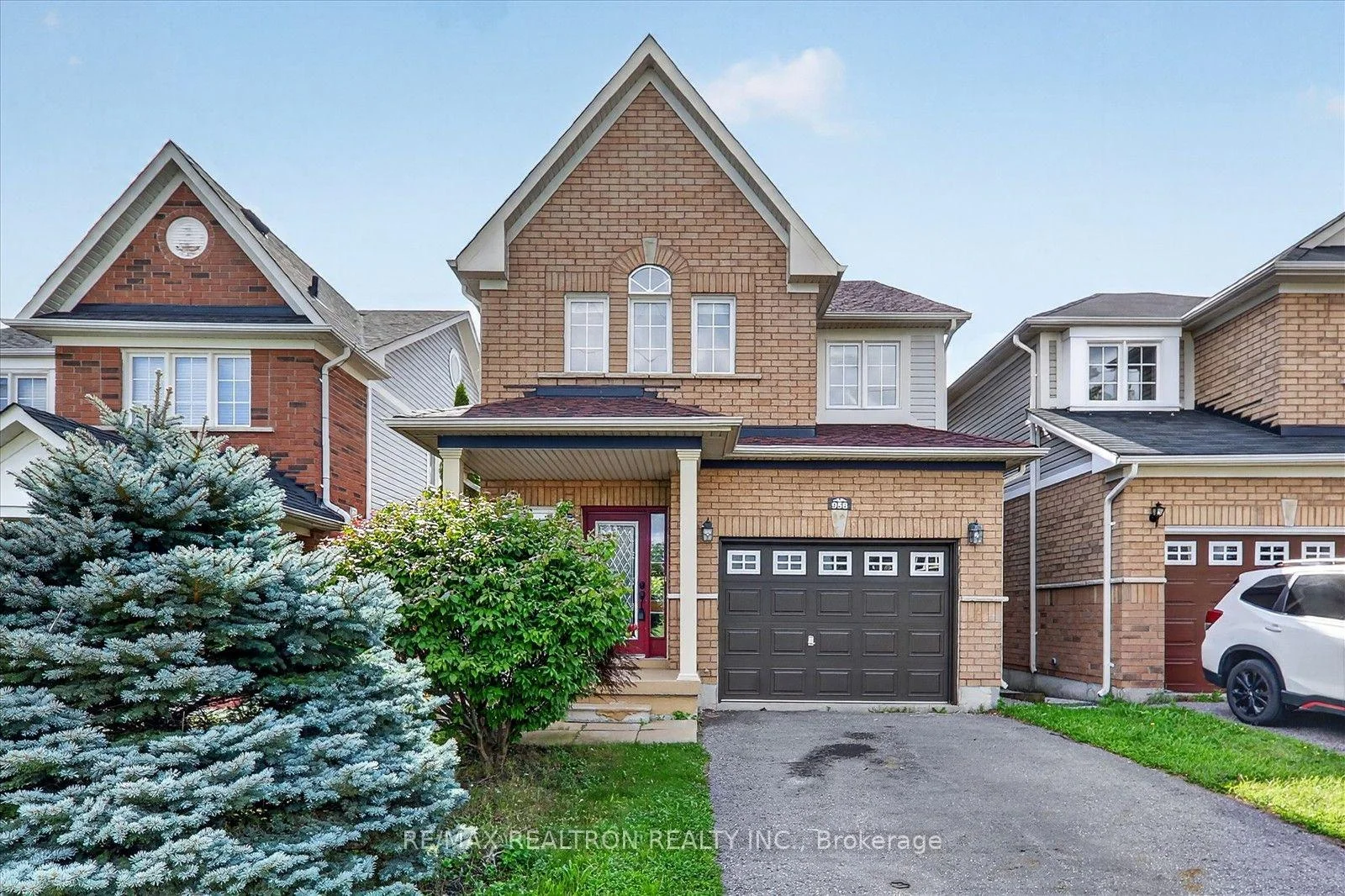 Front of 958 Townline Road S
