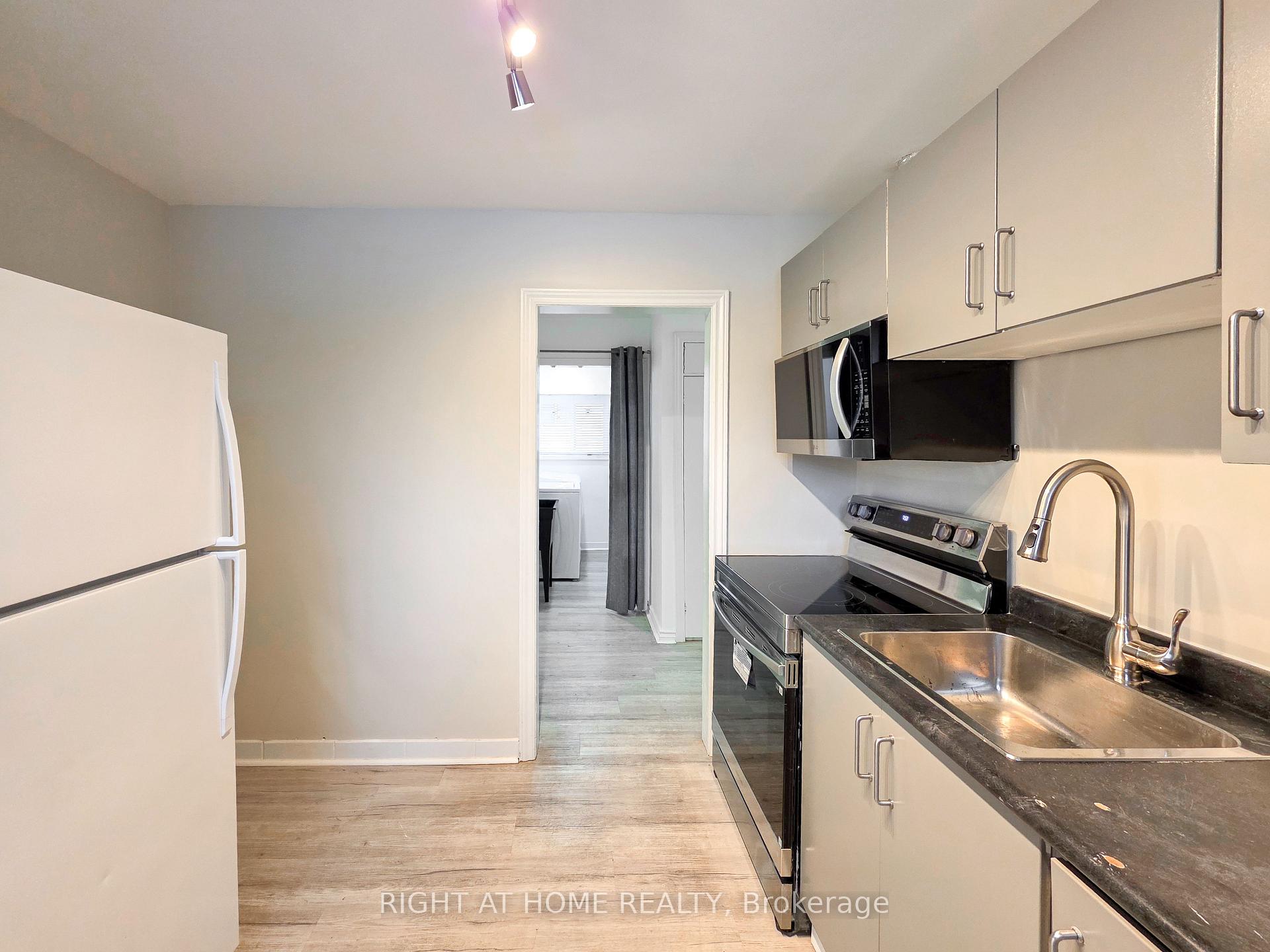 Photo 4 of Unit Main, 708 Carnegie Avenue, Oshawa, Centennial — HOMEH