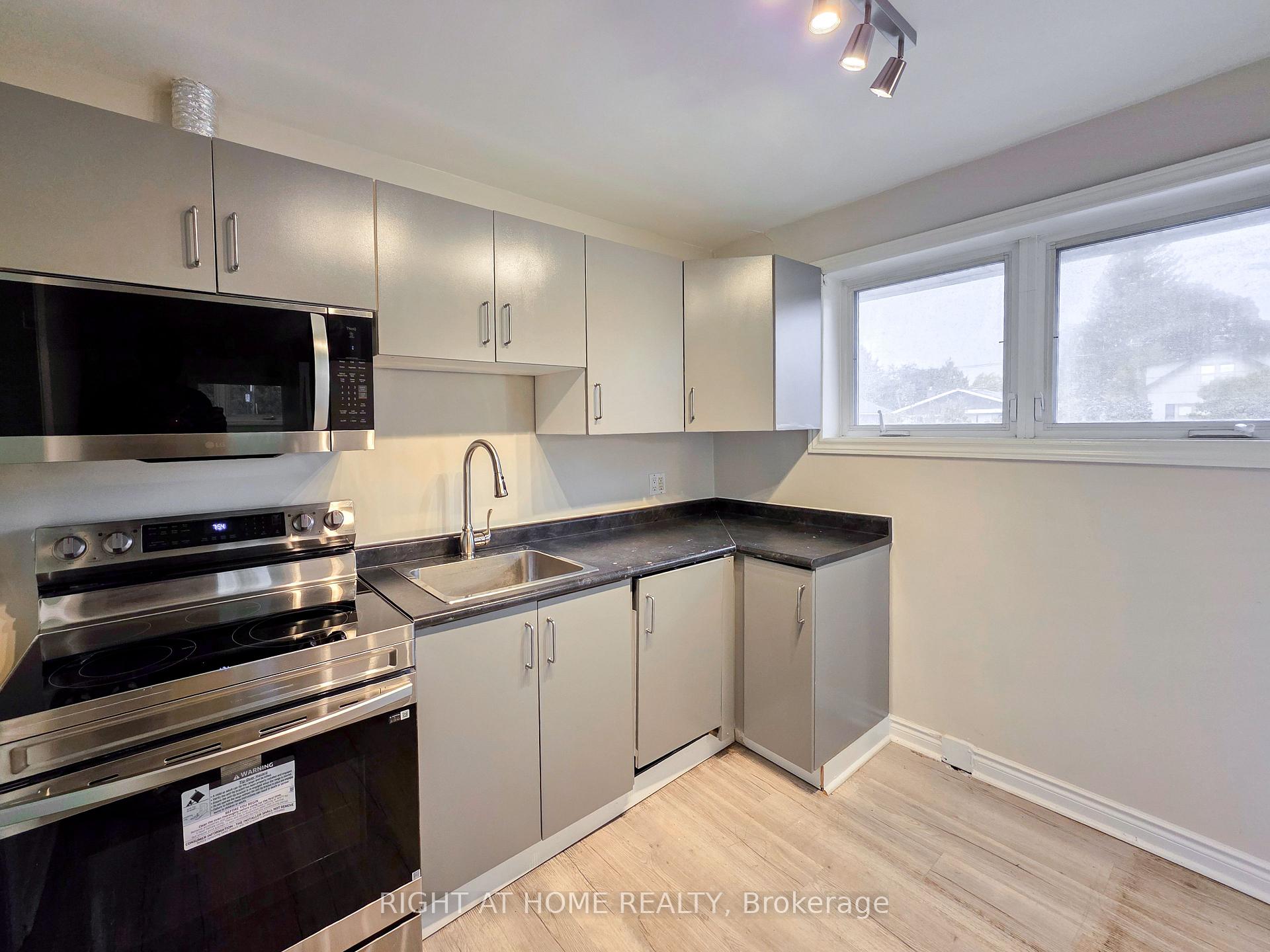 Photo 5 of Unit Main, 708 Carnegie Avenue, Oshawa, Centennial — HOMEH