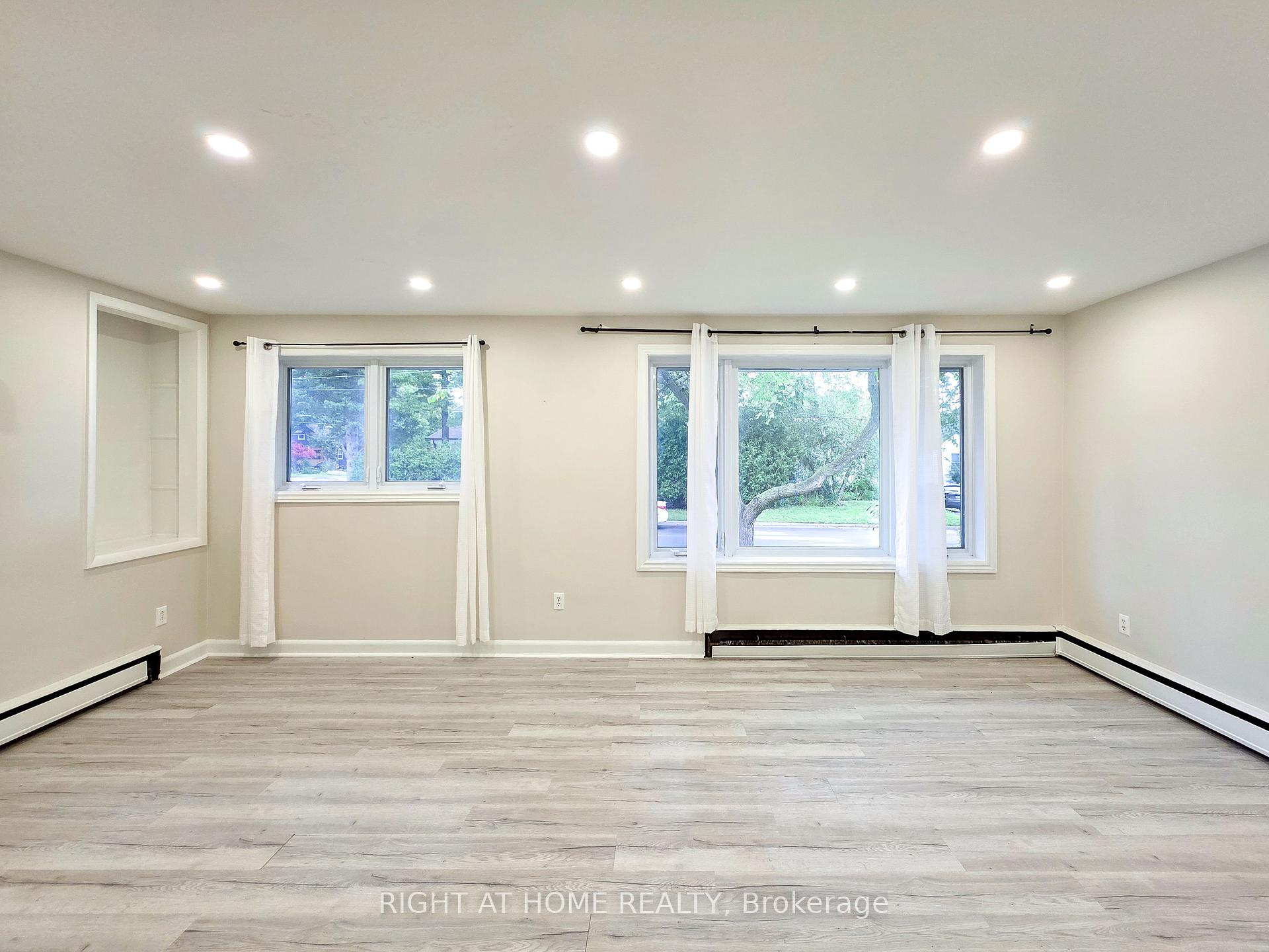 Photo 7 of Unit Main, 708 Carnegie Avenue, Oshawa, Centennial — HOMEH