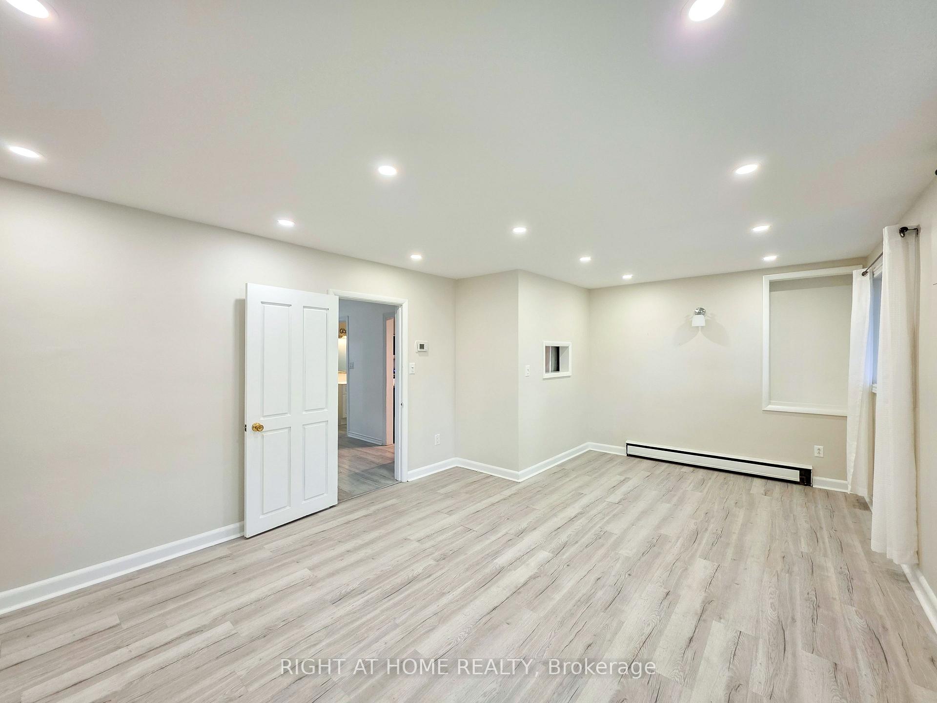 Photo 9 of Unit Main, 708 Carnegie Avenue, Oshawa, Centennial — HOMEH