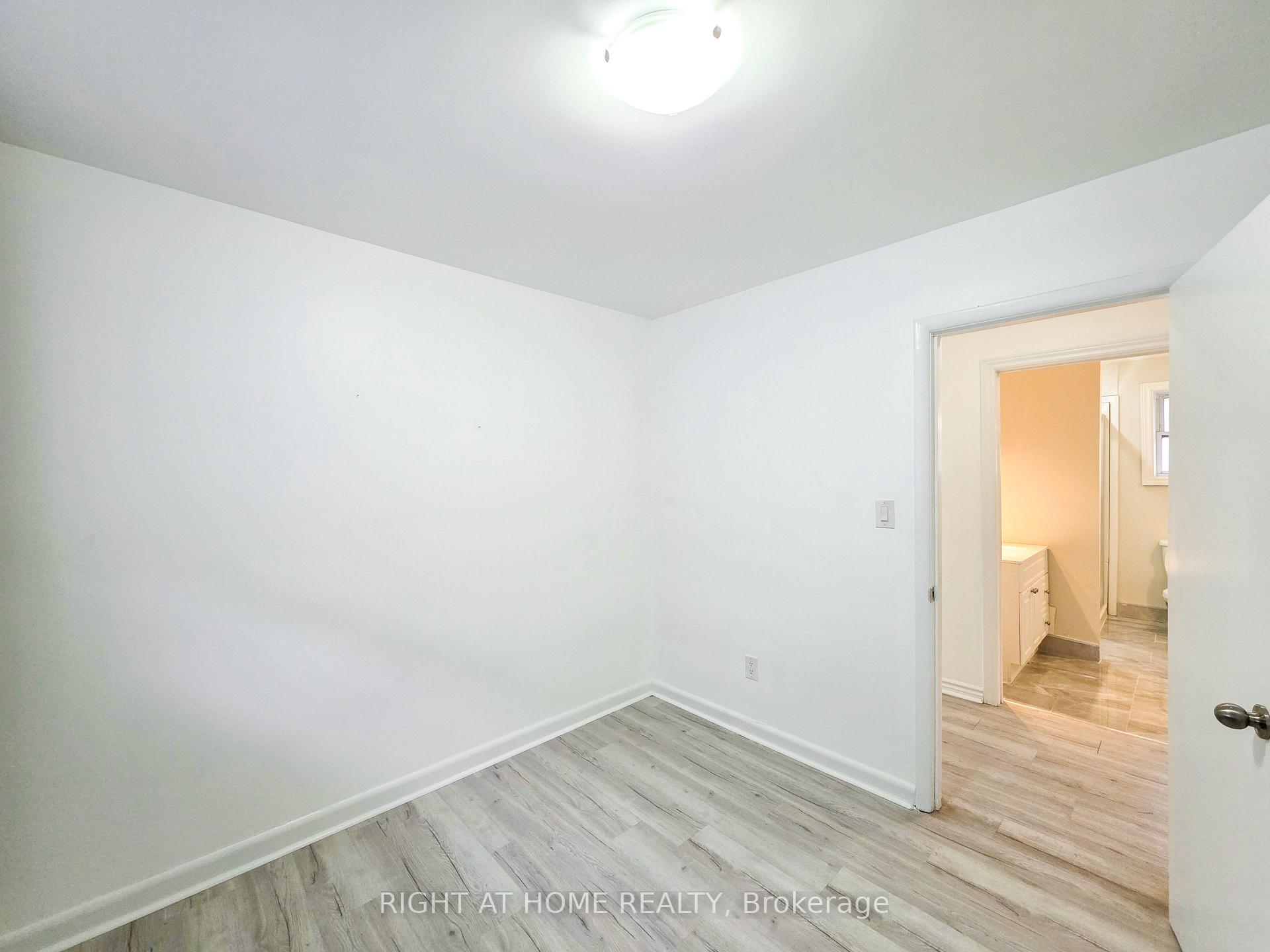 Photo 15 of Unit Main, 708 Carnegie Avenue, Oshawa, Centennial — HOMEH