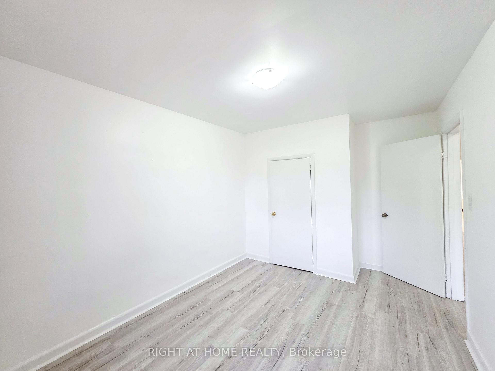 Photo 19 of Unit Main, 708 Carnegie Avenue, Oshawa, Centennial — HOMEH