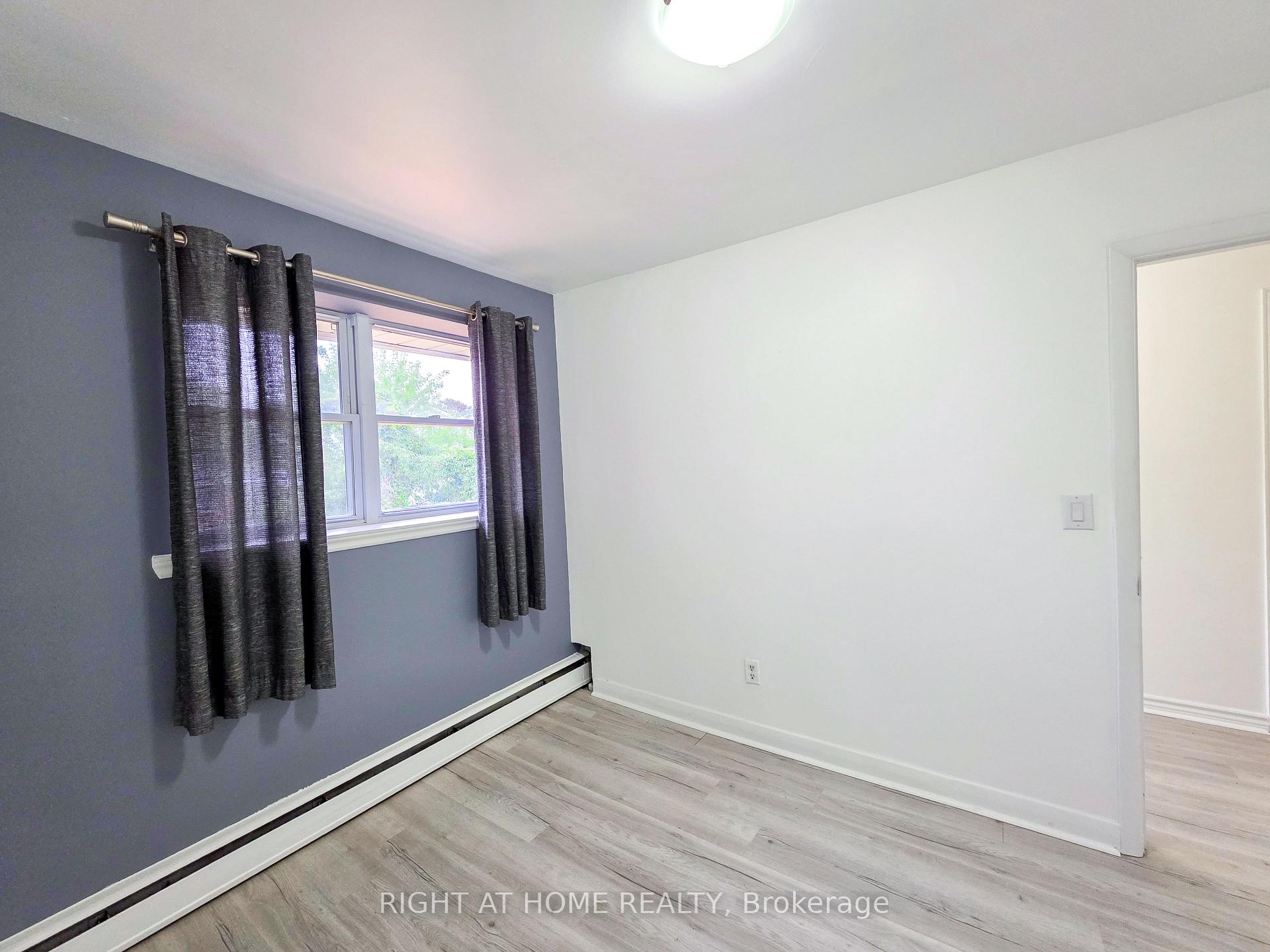 Photo 23 of Unit Main, 708 Carnegie Avenue, Oshawa, Centennial — HOMEH