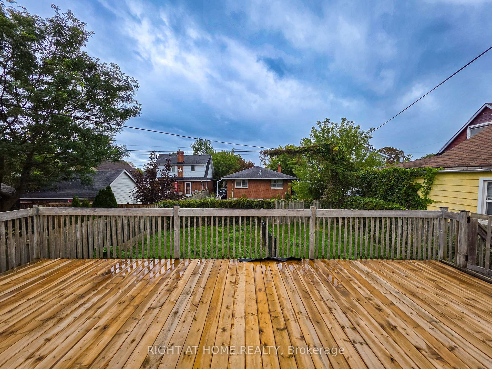 Photo 27 of Unit Main, 708 Carnegie Avenue, Oshawa, Centennial — HOMEH