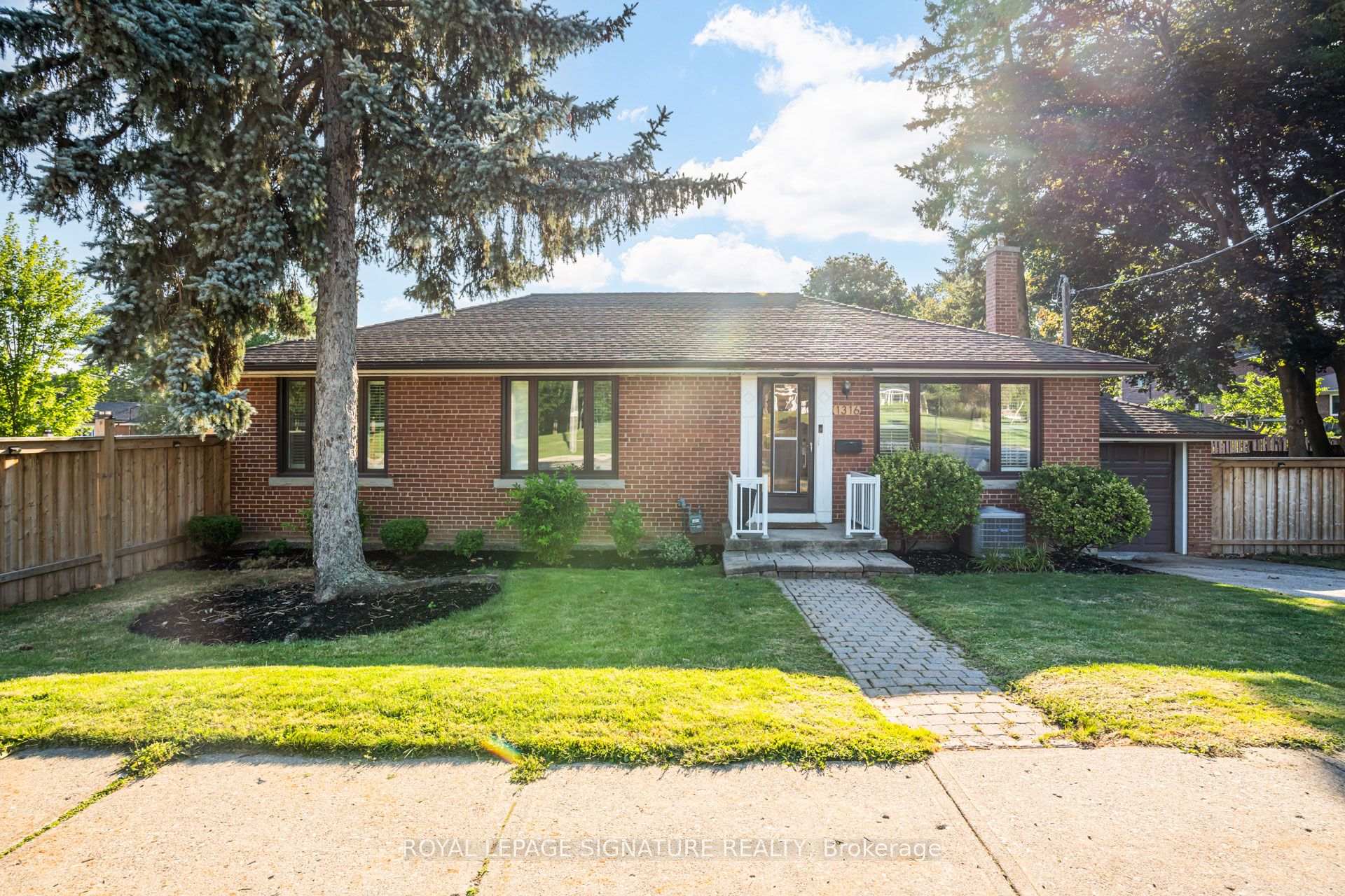 Photo 1 of 1316 Kipling Avenue, Etobicoke, Princess-Rosethorn — HOMEH