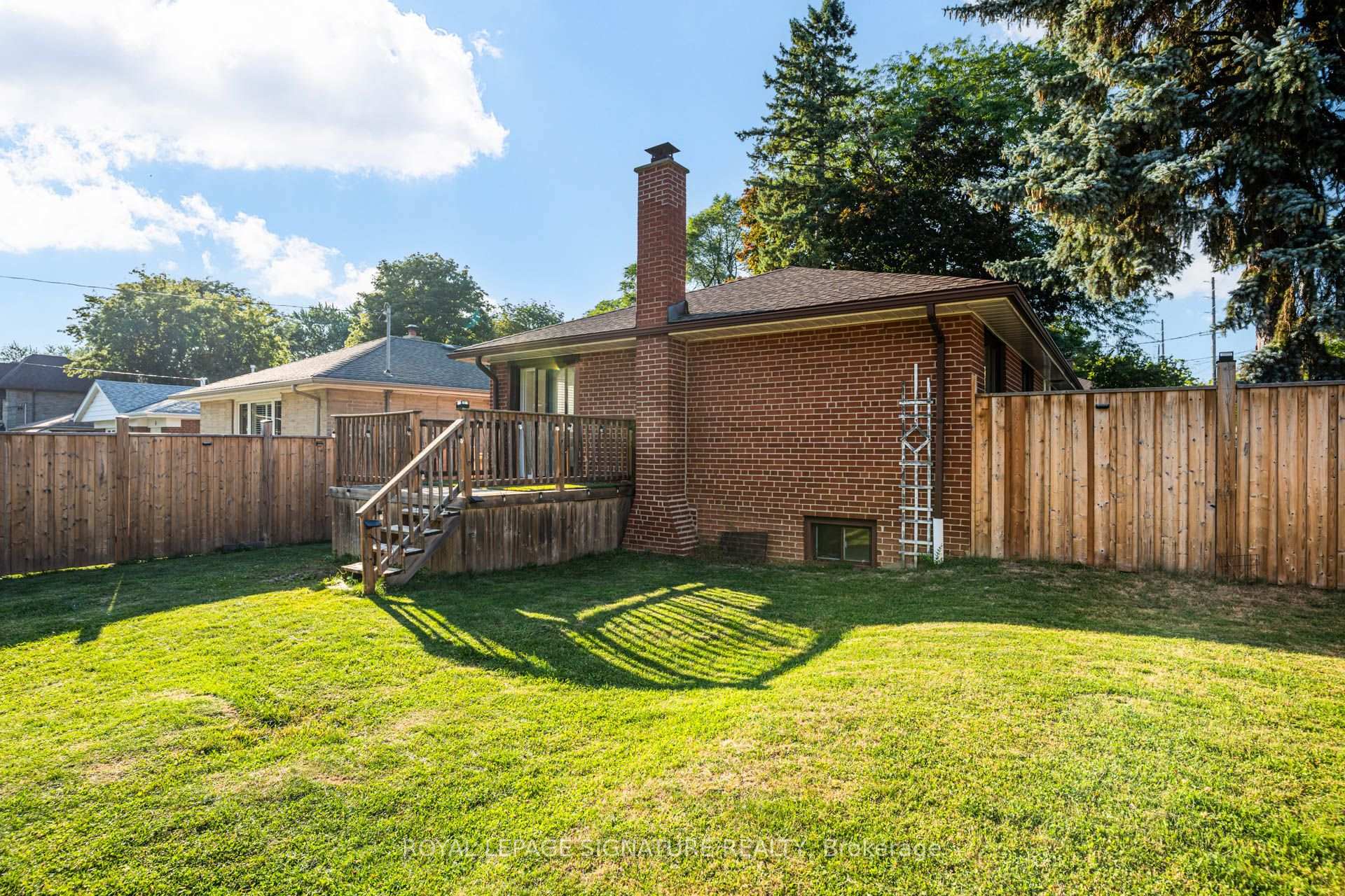 Photo 37 of 1316 Kipling Avenue, Etobicoke, Princess-Rosethorn — HOMEH