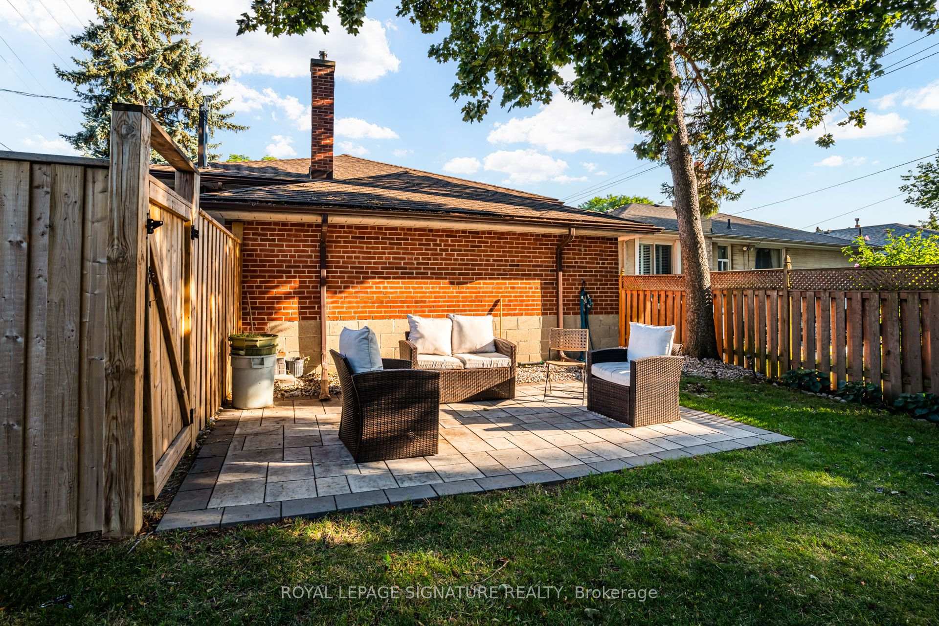 Photo 38 of 1316 Kipling Avenue, Etobicoke, Princess-Rosethorn — HOMEH