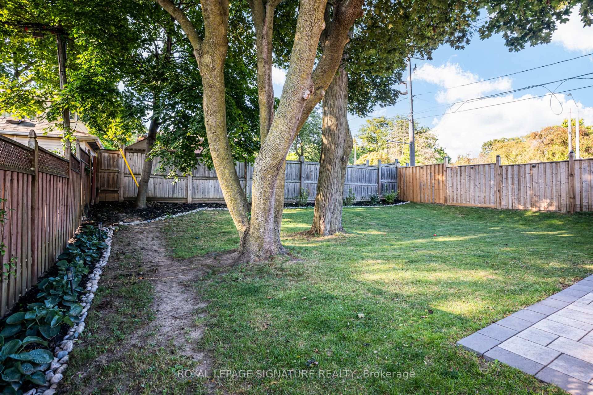Photo 40 of 1316 Kipling Avenue, Etobicoke, Princess-Rosethorn — HOMEH
