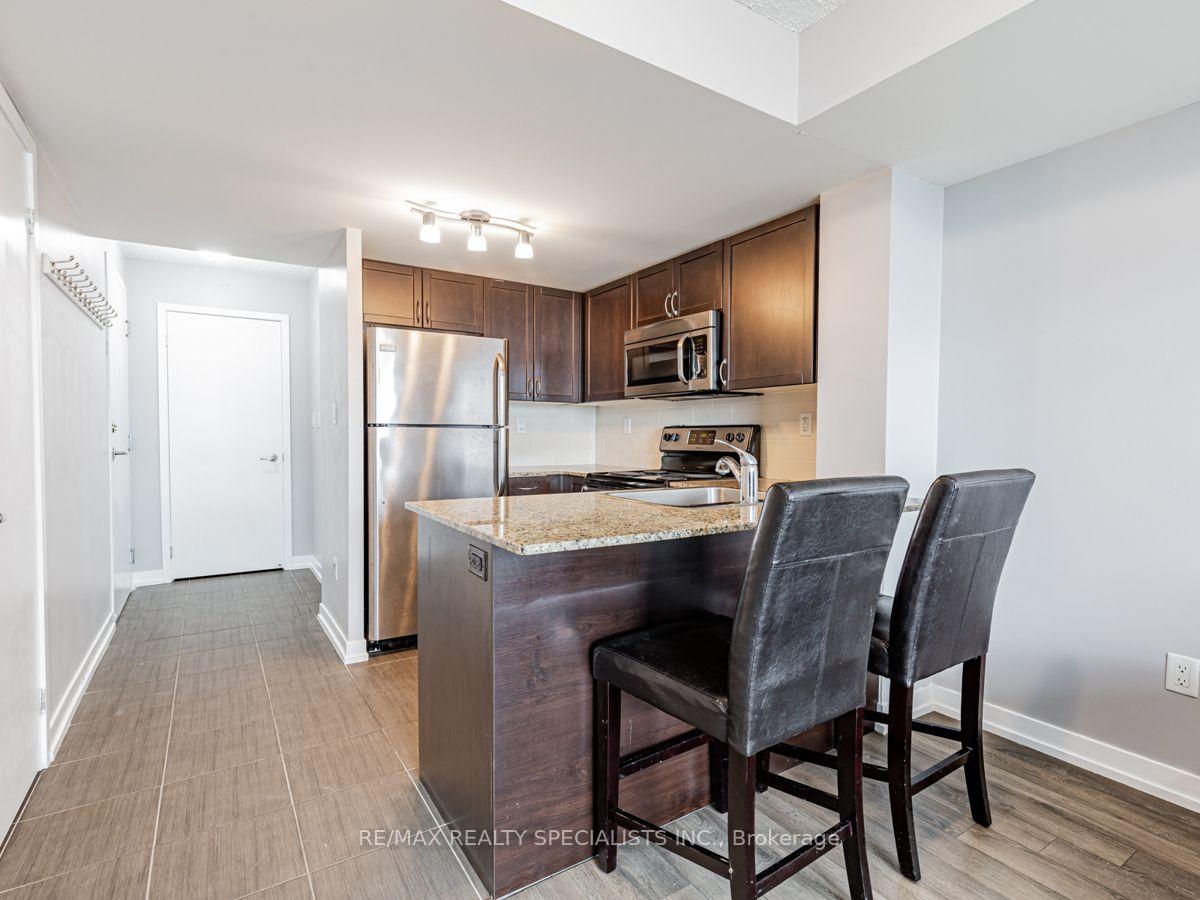 Photo 9 of Unit 1302, 816 Lansdowne Avenue, Toronto, Dovercourt-Wallace Emerson-Junction — HOMEH