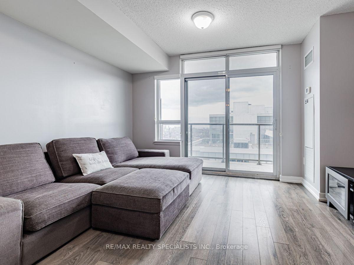 Photo 10 of Unit 1302, 816 Lansdowne Avenue, Toronto, Dovercourt-Wallace Emerson-Junction — HOMEH