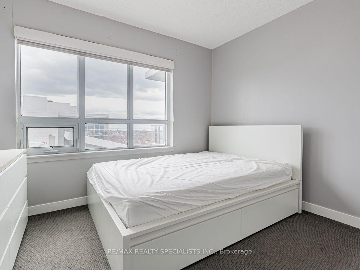 Photo 17 of Unit 1302, 816 Lansdowne Avenue, Toronto, Dovercourt-Wallace Emerson-Junction — HOMEH