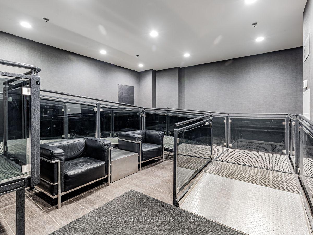 Photo 24 of Unit 1302, 816 Lansdowne Avenue, Toronto, Dovercourt-Wallace Emerson-Junction — HOMEH