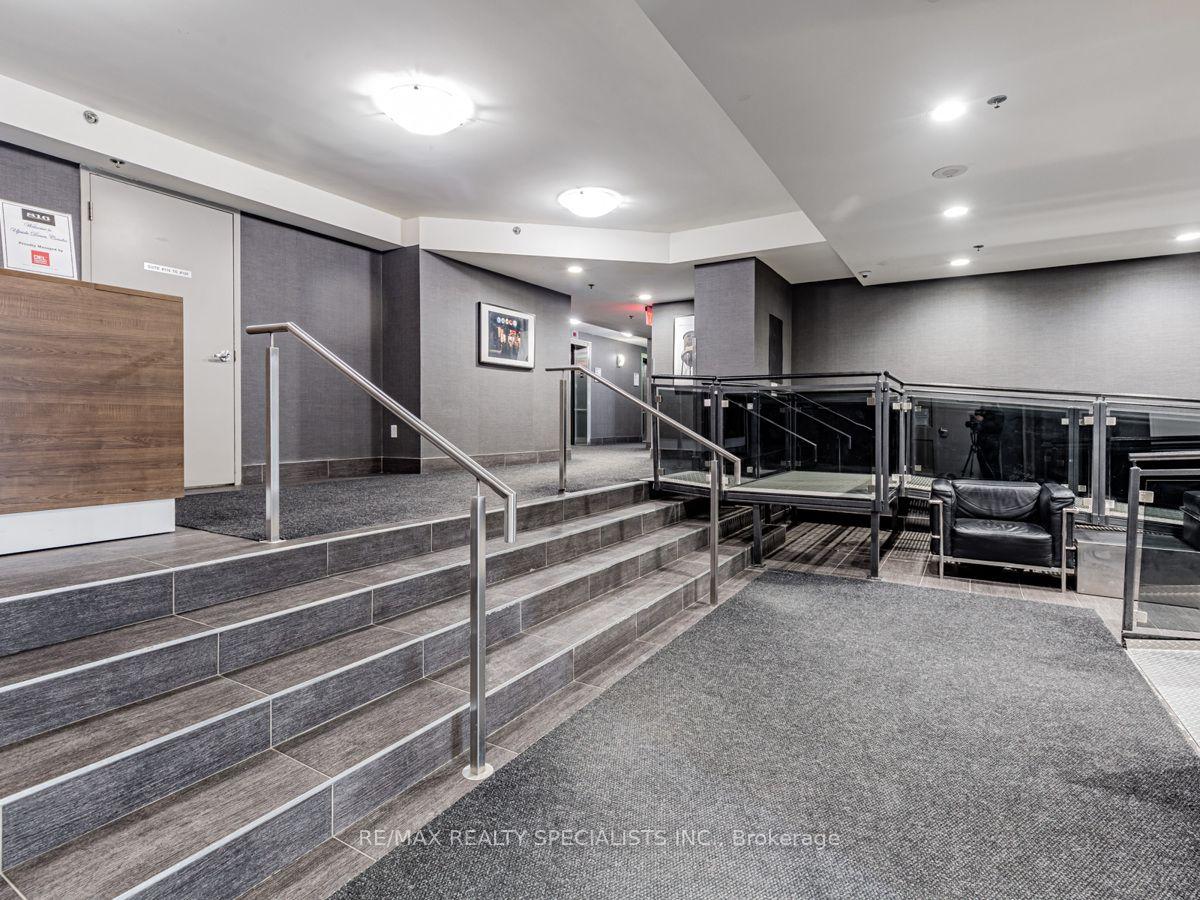 Photo 25 of Unit 1302, 816 Lansdowne Avenue, Toronto, Dovercourt-Wallace Emerson-Junction — HOMEH