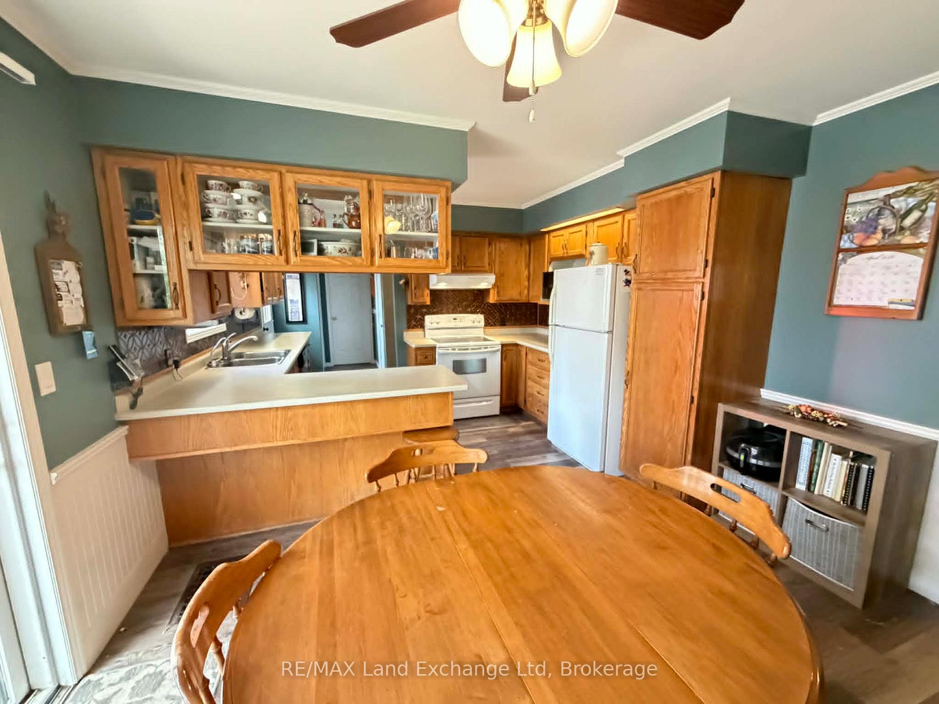 Photo 9 of 142 Charles Street, North Huron, Wingham — HOMEH
