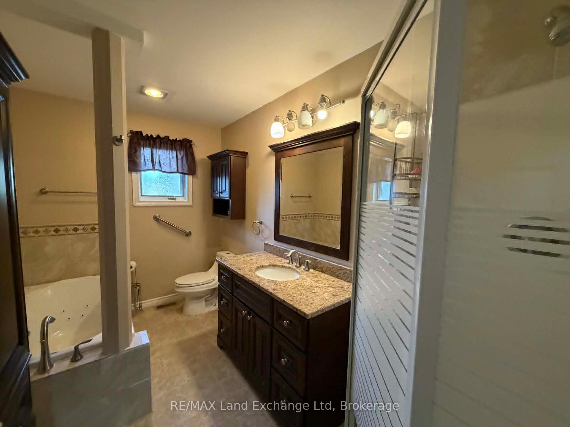 Photo 14 of 142 Charles Street, North Huron, Wingham — HOMEH