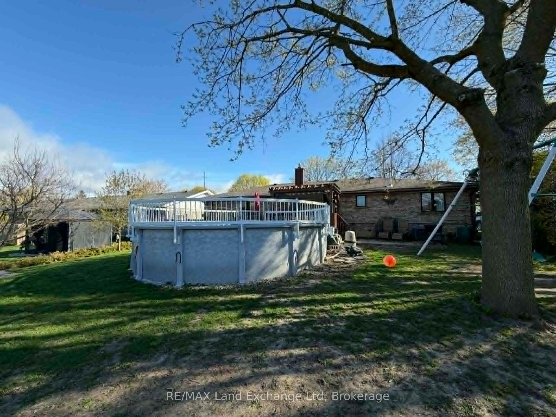 Photo 30 of 142 Charles Street, North Huron, Wingham — HOMEH