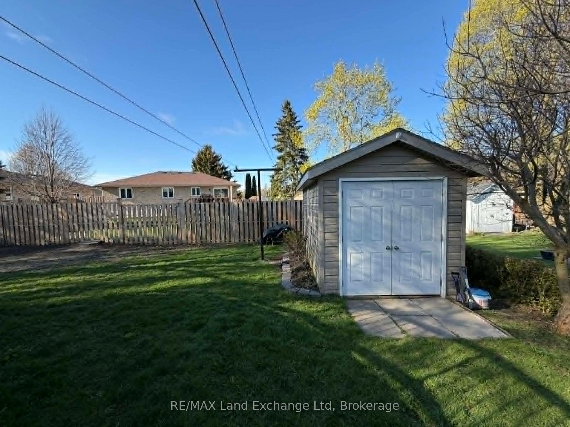 Photo 32 of 142 Charles Street, North Huron, Wingham — HOMEH