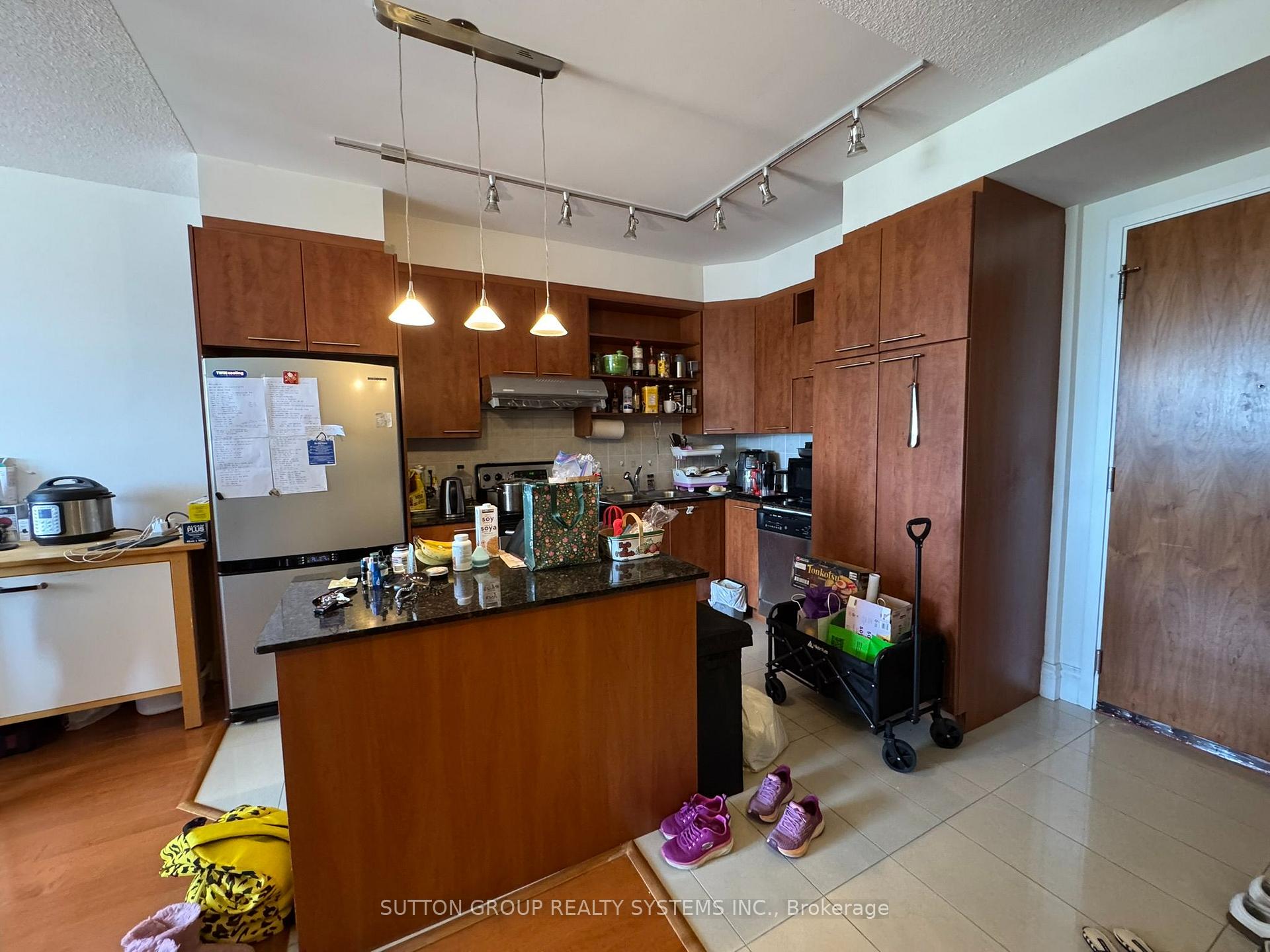 Photo 8 of Unit LPH5, 39 Galleria Parkway, Markham, Commerce Valley — HOMEH