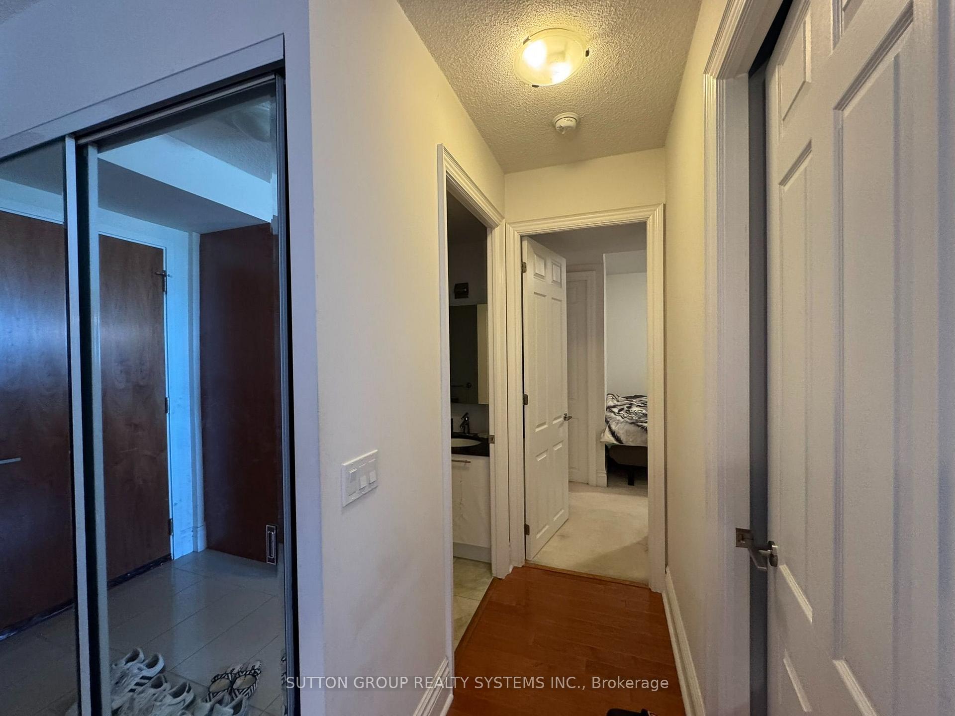 Photo 12 of Unit LPH5, 39 Galleria Parkway, Markham, Commerce Valley — HOMEH