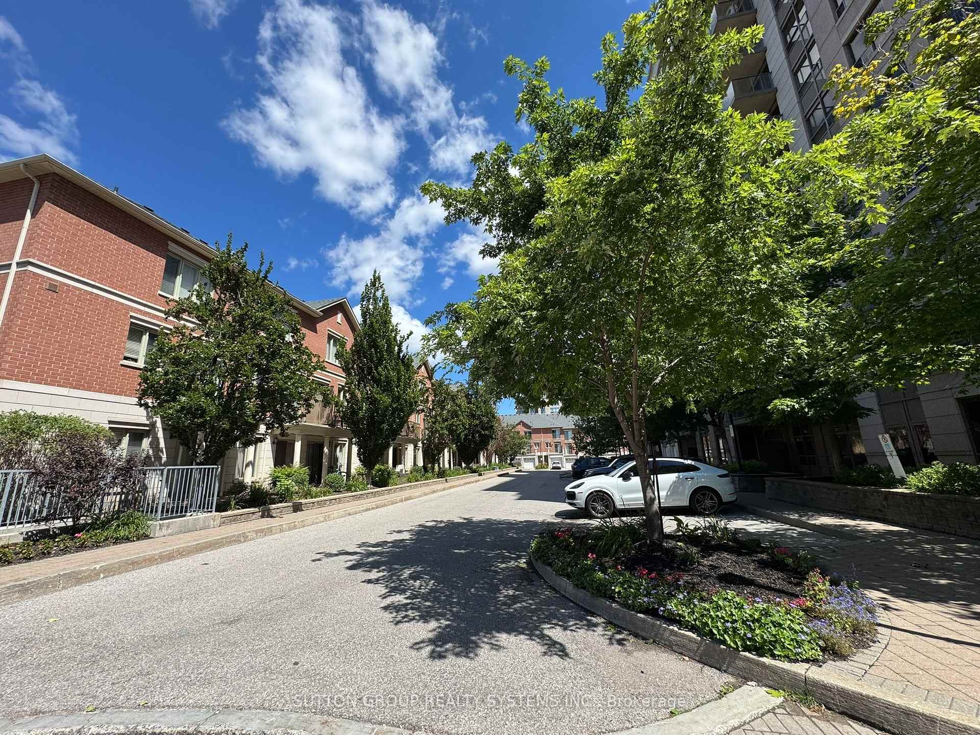 Photo 27 of Unit LPH5, 39 Galleria Parkway, Markham, Commerce Valley — HOMEH