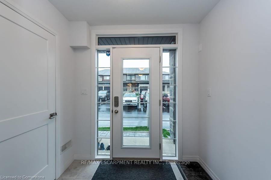 Photo 2 of Unit 158, 30 Times Square Boulevard, Hamilton, Stoney Creek Mountain — HOMEH