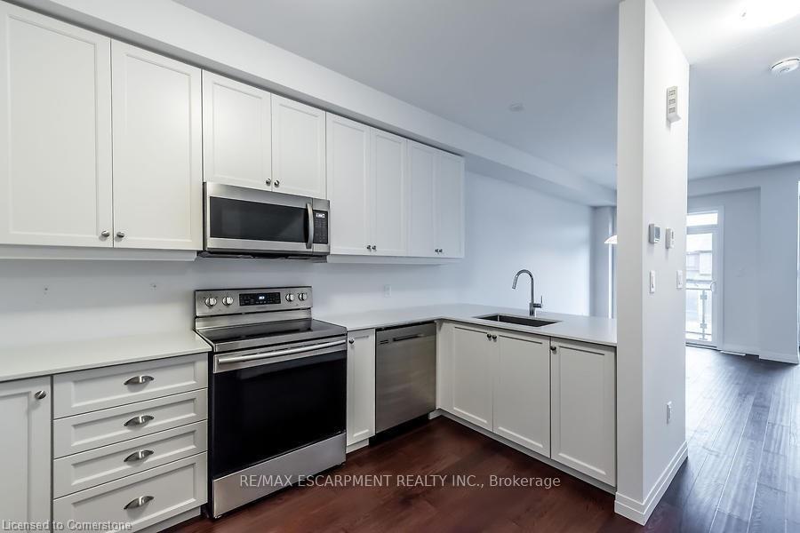 Photo 7 of Unit 158, 30 Times Square Boulevard, Hamilton, Stoney Creek Mountain — HOMEH