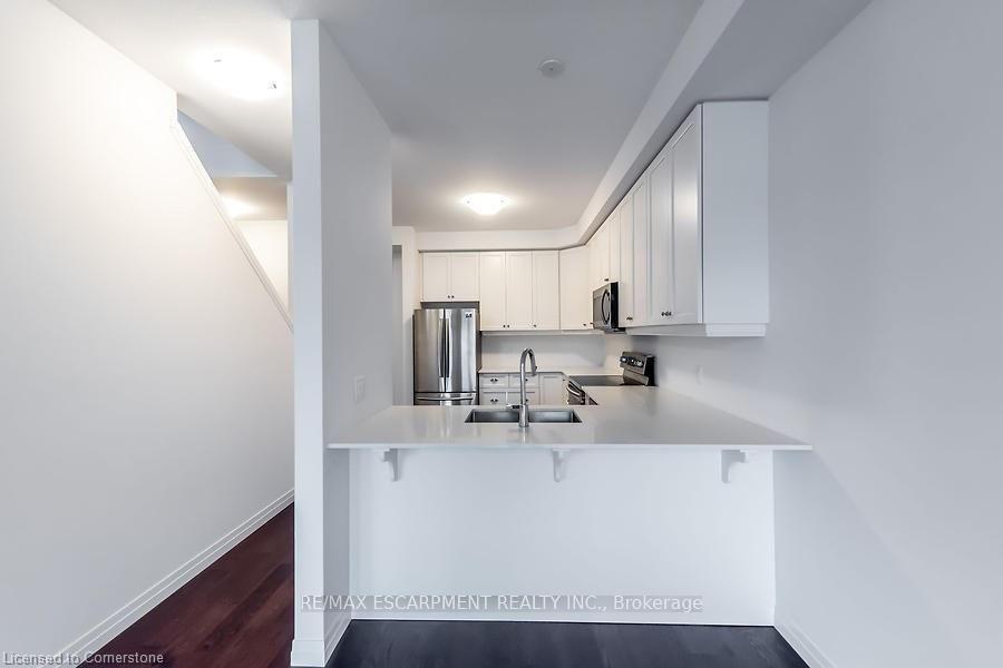 Photo 8 of Unit 158, 30 Times Square Boulevard, Hamilton, Stoney Creek Mountain — HOMEH