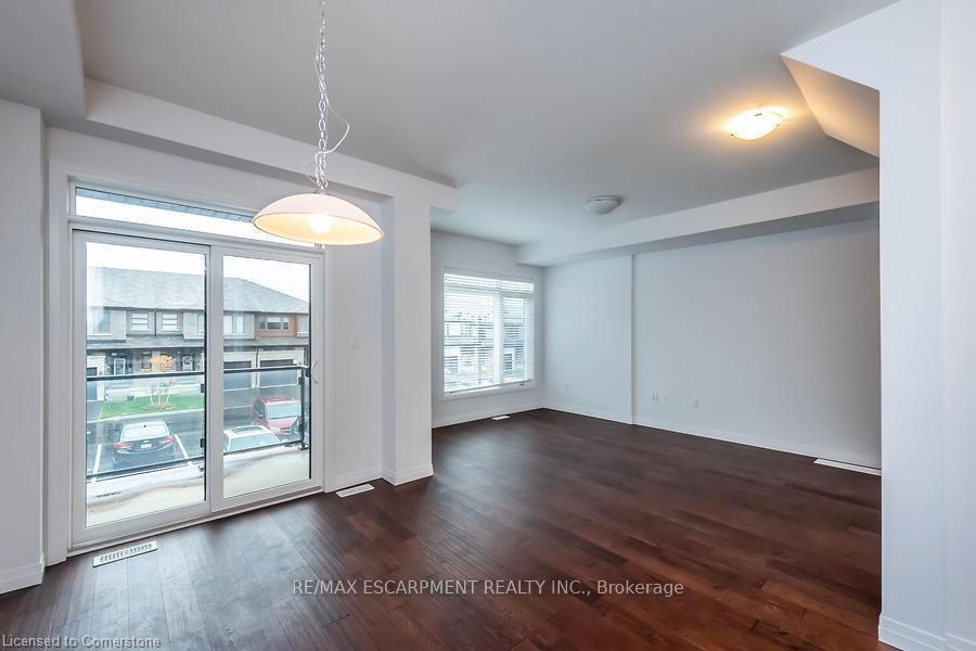 Photo 9 of Unit 158, 30 Times Square Boulevard, Hamilton, Stoney Creek Mountain — HOMEH