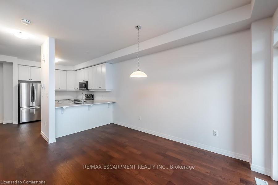 Photo 10 of Unit 158, 30 Times Square Boulevard, Hamilton, Stoney Creek Mountain — HOMEH
