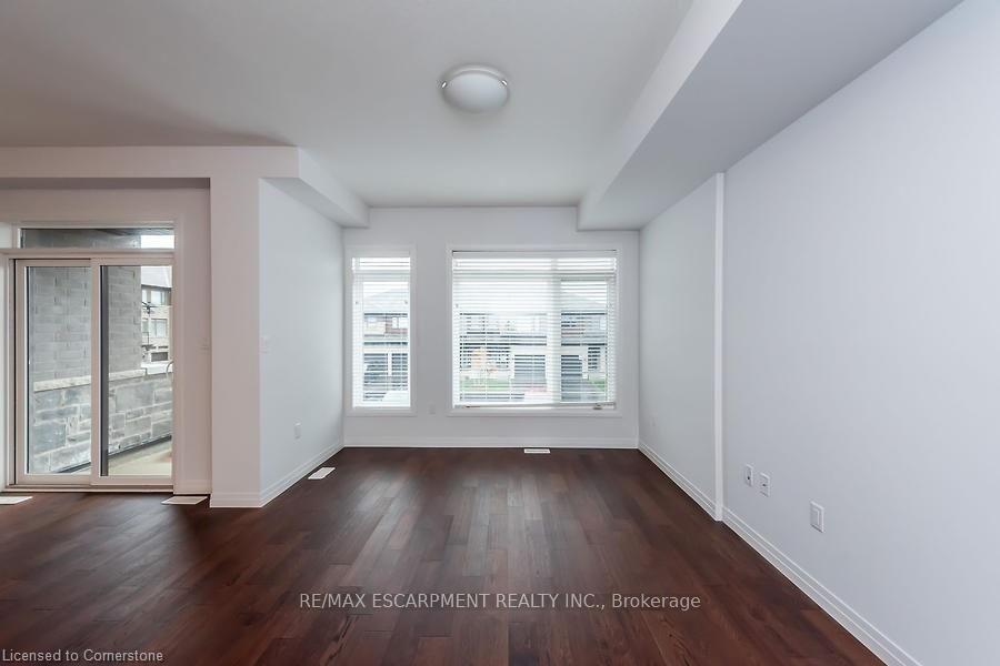 Photo 12 of Unit 158, 30 Times Square Boulevard, Hamilton, Stoney Creek Mountain — HOMEH