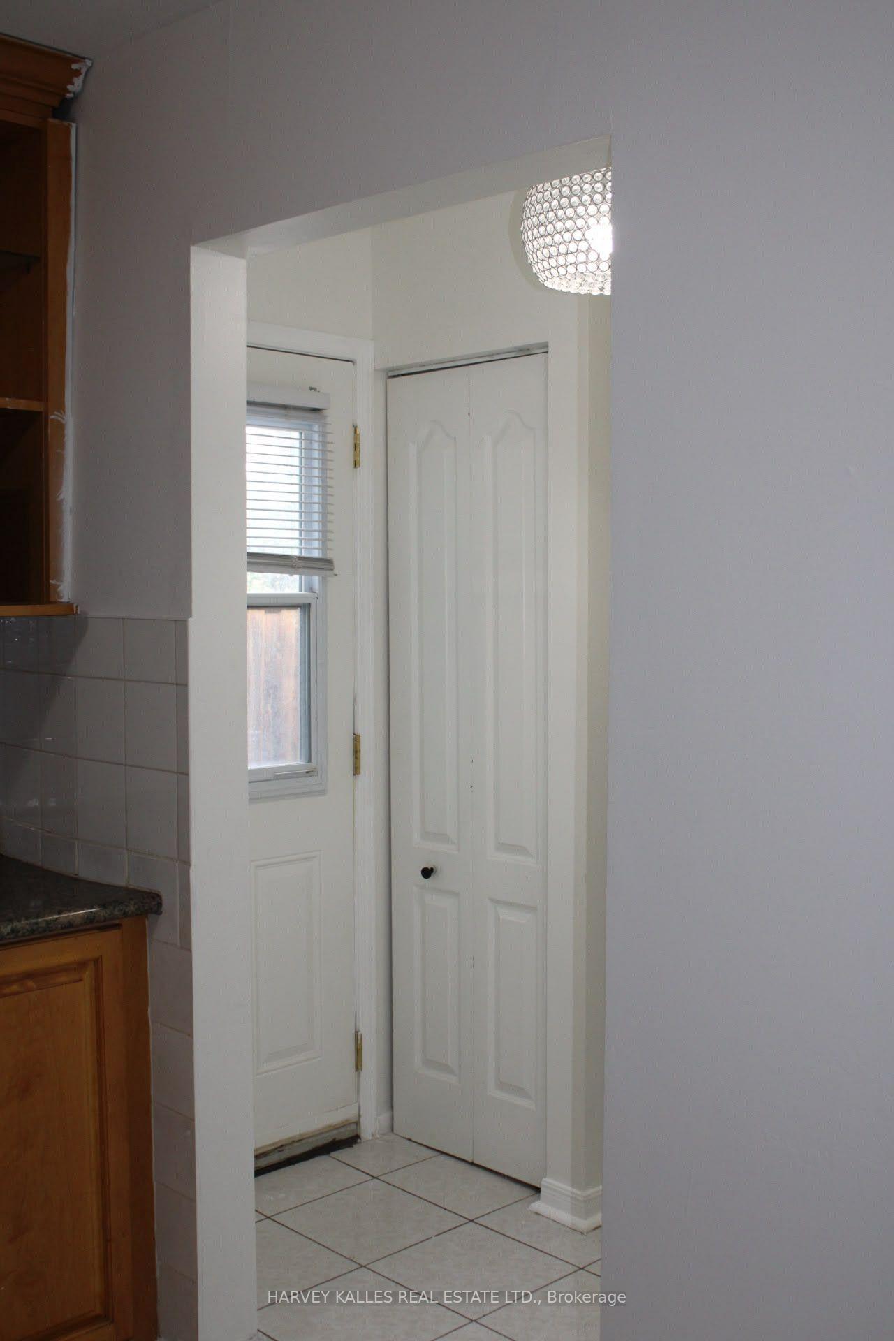 Photo 21 of 102 Goldcrest Road, Brampton, Northgate — HOMEH