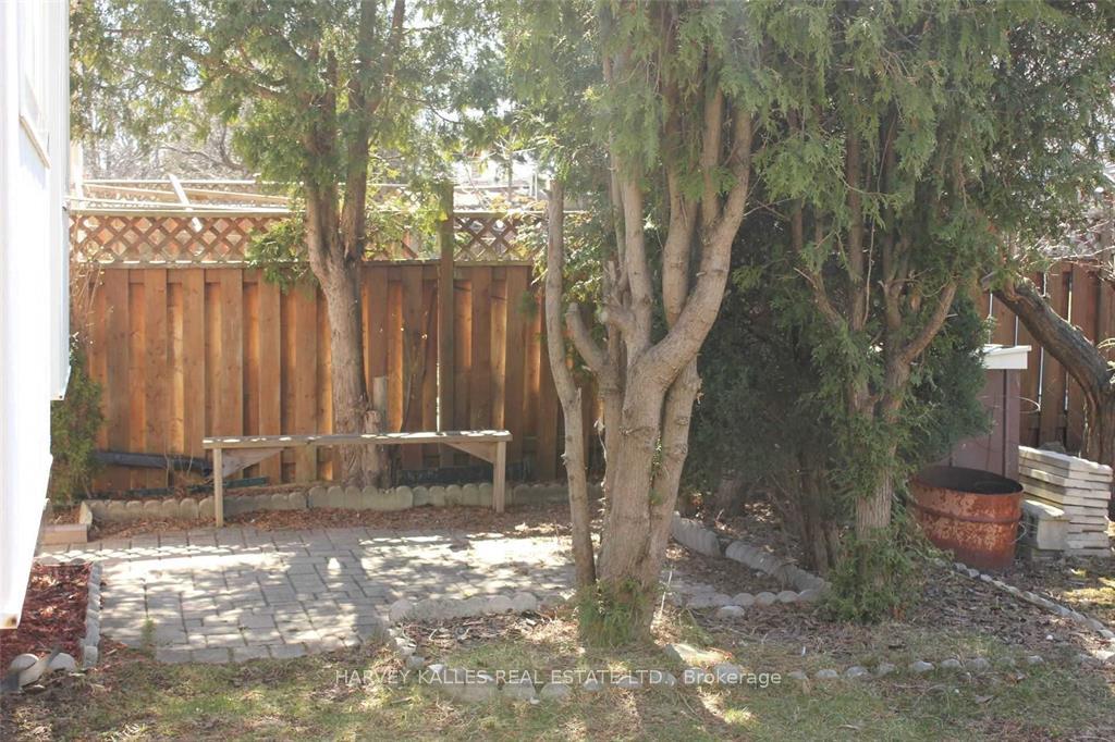 Photo 42 of 102 Goldcrest Road, Brampton, Northgate — HOMEH